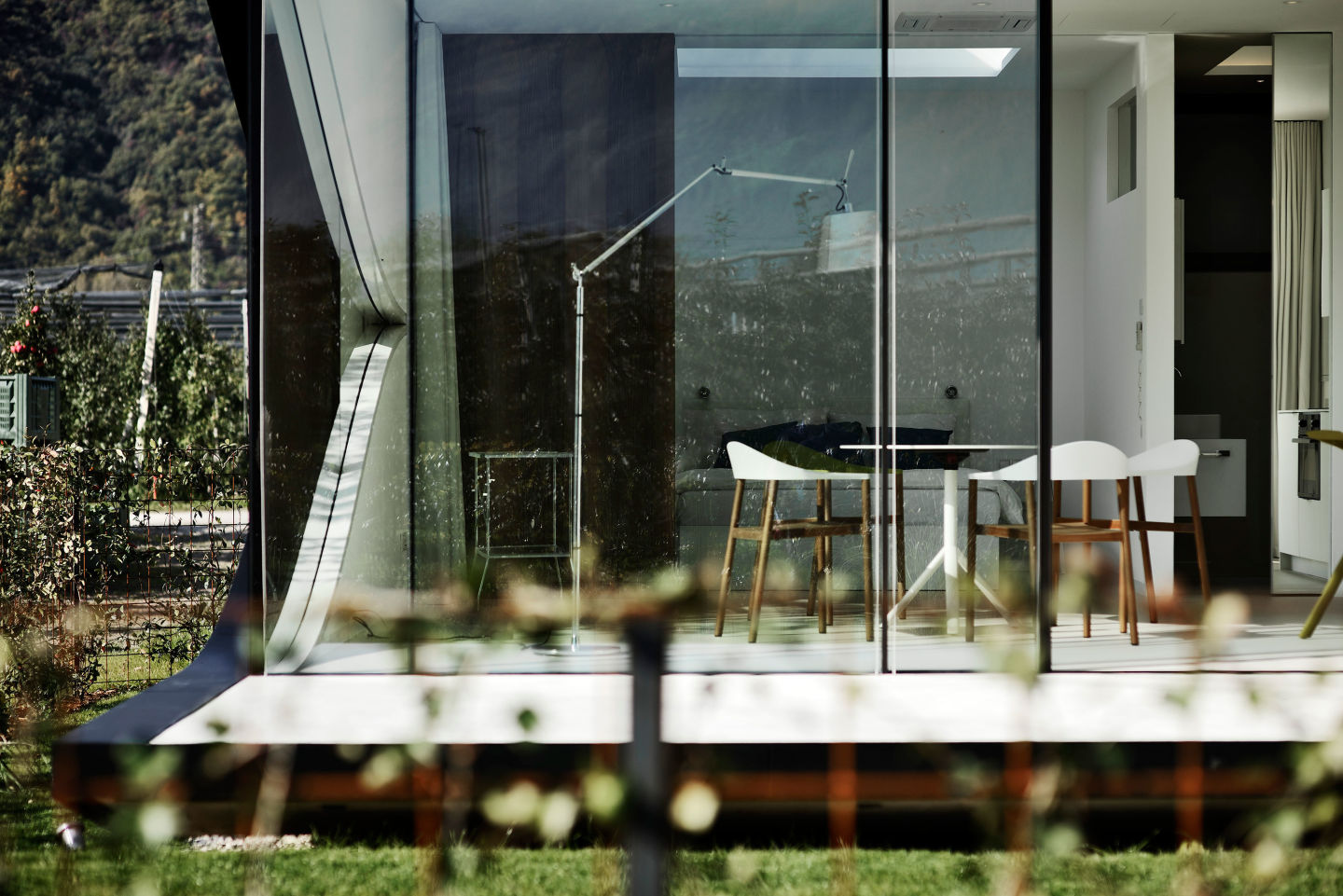 peter_pichler_architecture_Mirror-House-South-south-front